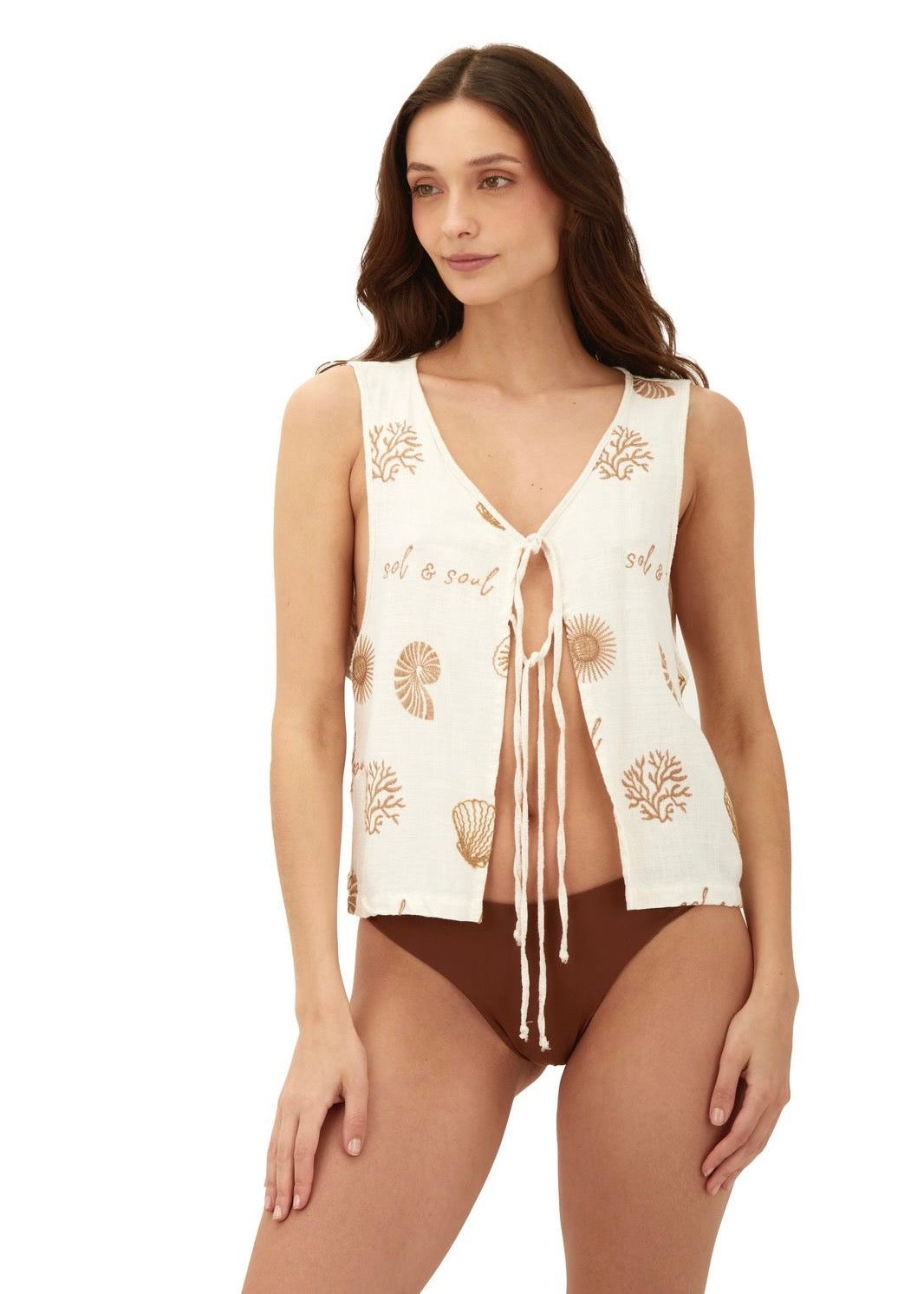 SET BEIGE CON CONCHAS
