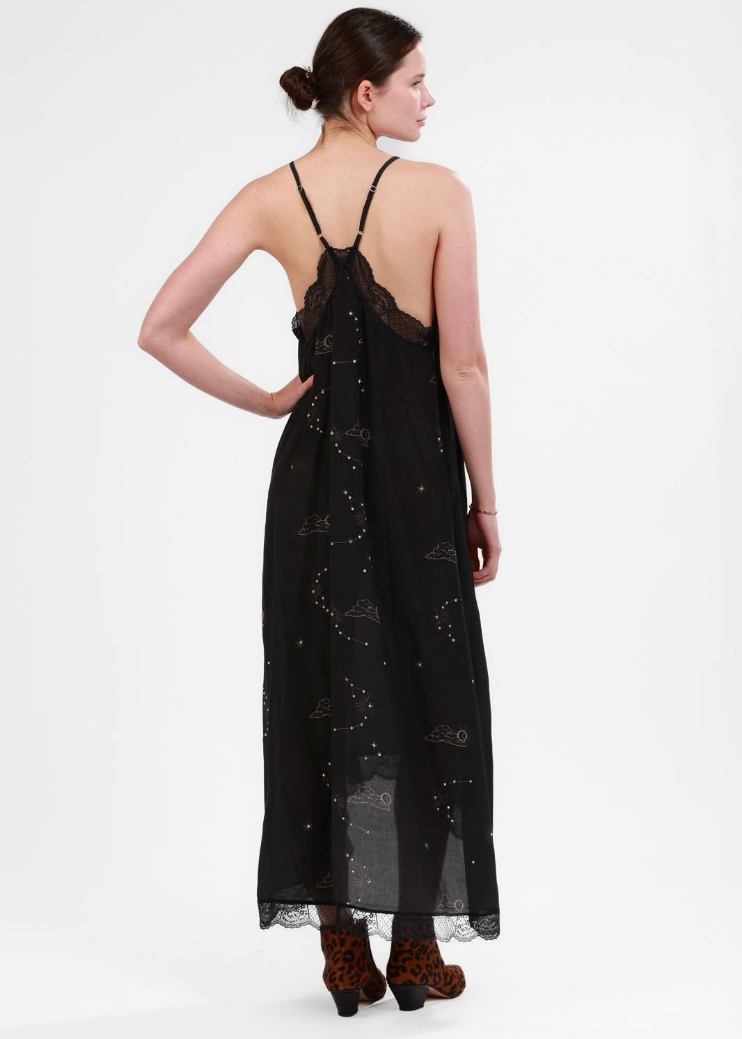 VESTIDO NEGRO SEDA