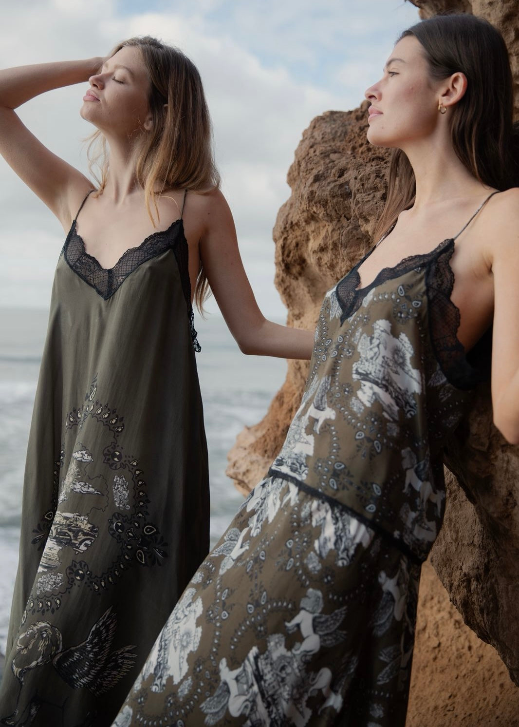 VESTIDO VERDE MILITAR SEDA