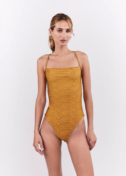 ONE PIECE SUAVE OCRE