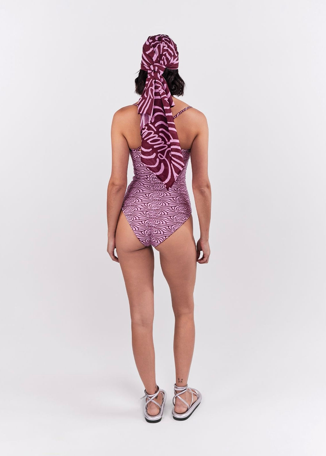ONE PIECE SUAVE ROSA