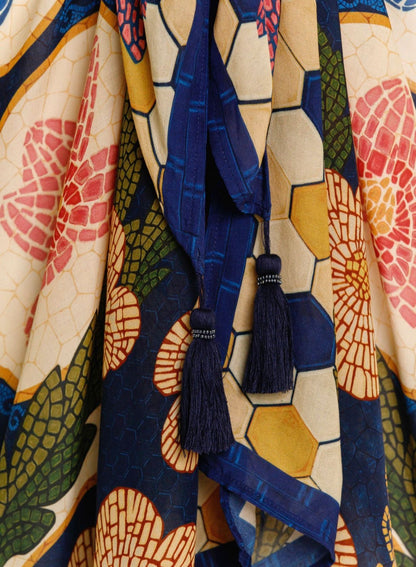 PAREO AZUL MARINO CON FLORES