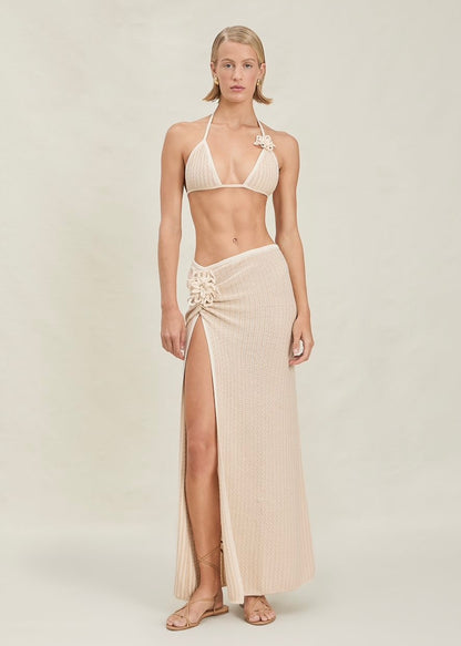 BIKINI TEJIDO BEIGE CON FLOR