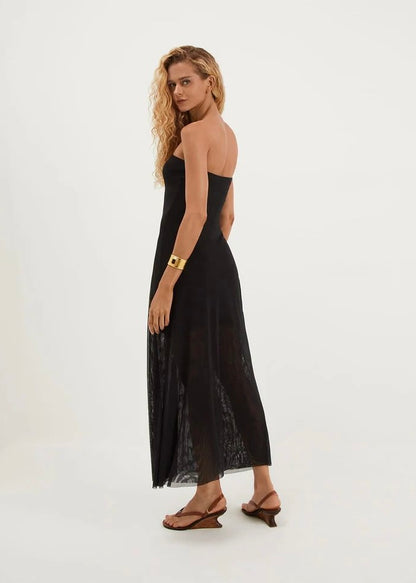 VESTIDO NEGRO STRAPLESS
