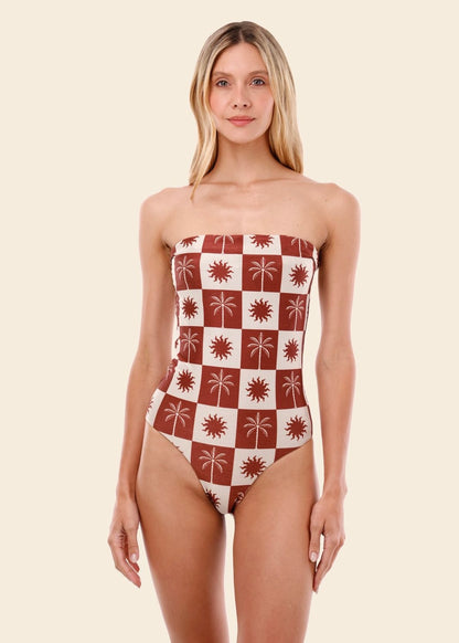ONE PIECE CUADROS CAFÉ CON BLANCO