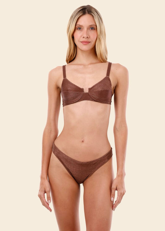 BIKINI CAFÉ BRILLOSO CON COPA