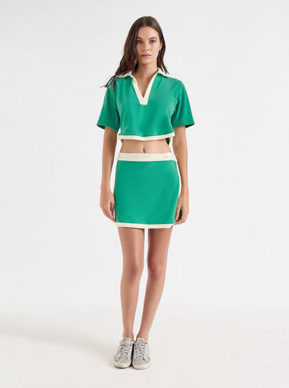 SET VERDE CON BLANCO FALDA Y TOP