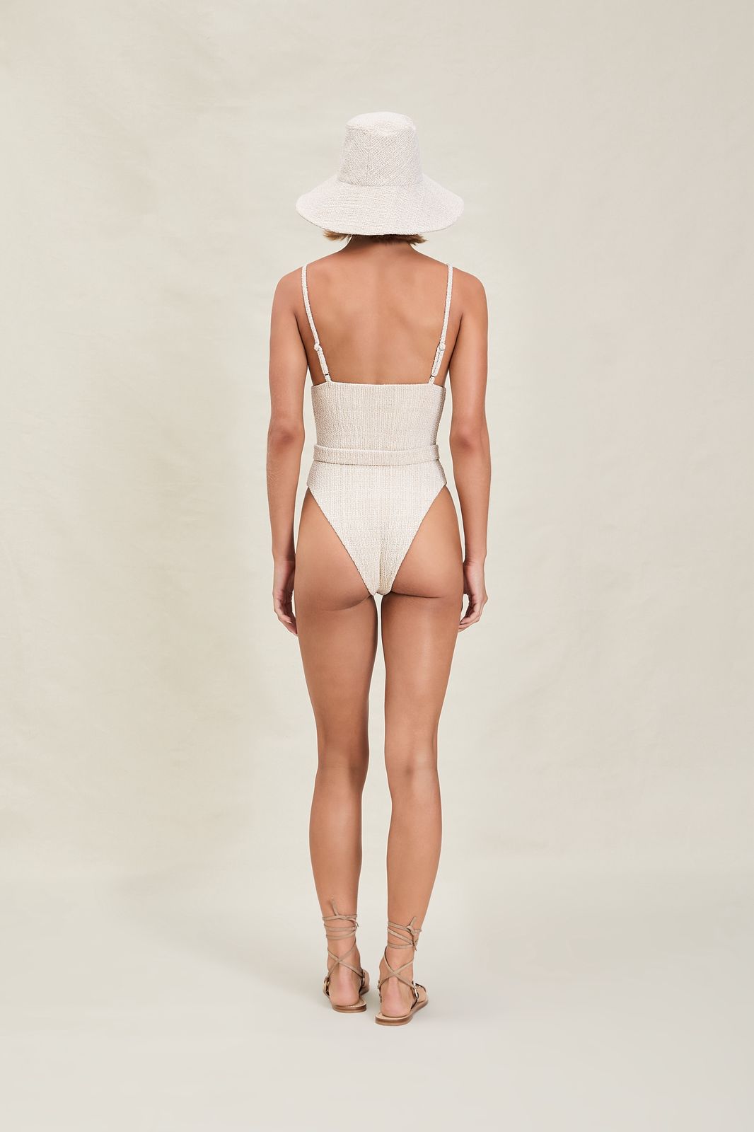 ONE PIECE BEIGE TWIT