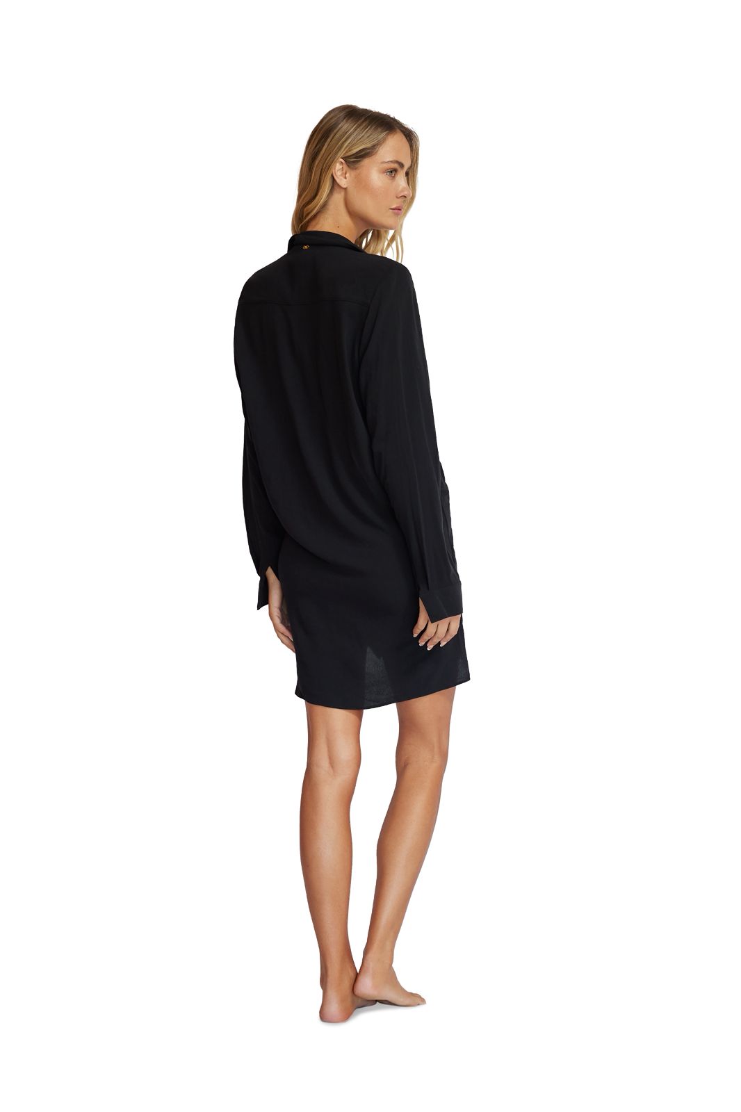 CAMISA NEGRA CON ENCAJE ATRÁS