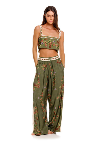 SET COLOR OLIVO CON FLORES ROSAS