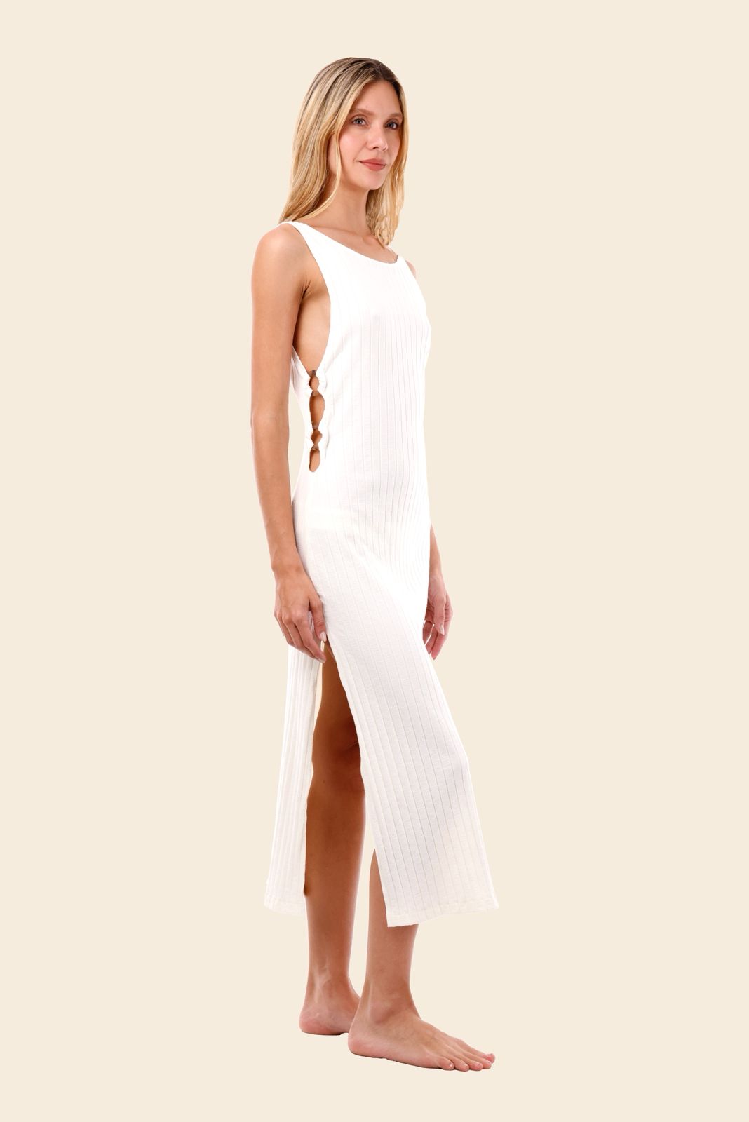 VESTIDO BLANCO REVERSIBLE ARGOLLAS DE LADO