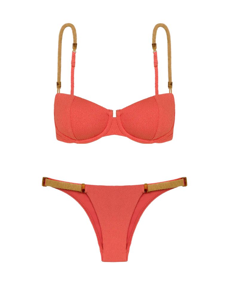 BIKINI COLOR FLAMINGO CON COPA Y MACRAME