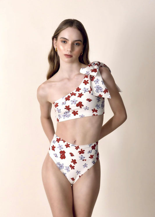 BIKINI FLORES ROJAS UN HOMBRO