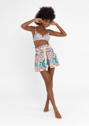 SHORT FLORES MORADAS