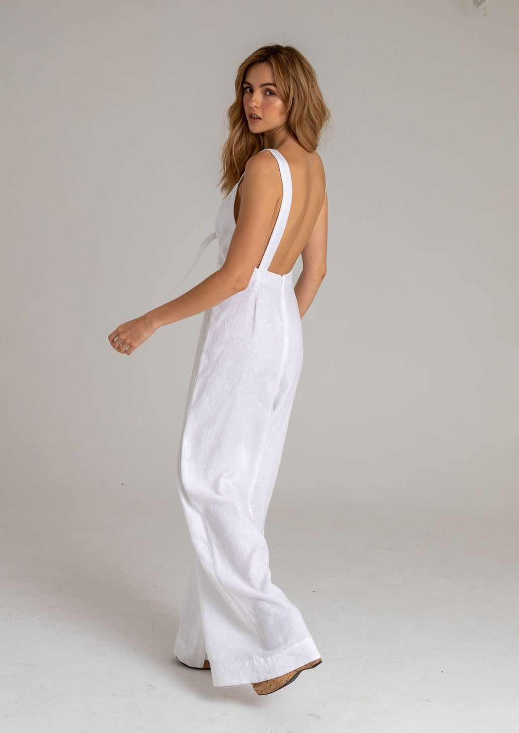 JUMPER BEIGE DE LINO